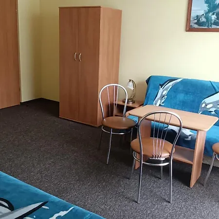 Delfin -przy plaży, widok na morze 3* Rewal