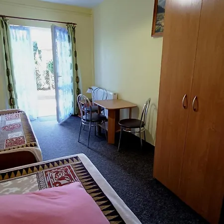 Pensjonat Delfin -przy plaży, widok na morze 3*