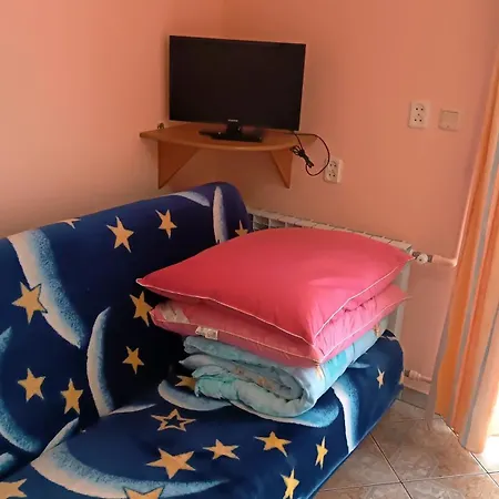 Delfin -przy Plazy, Widok Na Morze Rewal