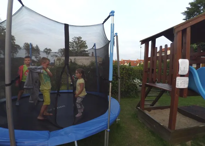 Delfin -przy Plazy, Widok Na Morze レバル