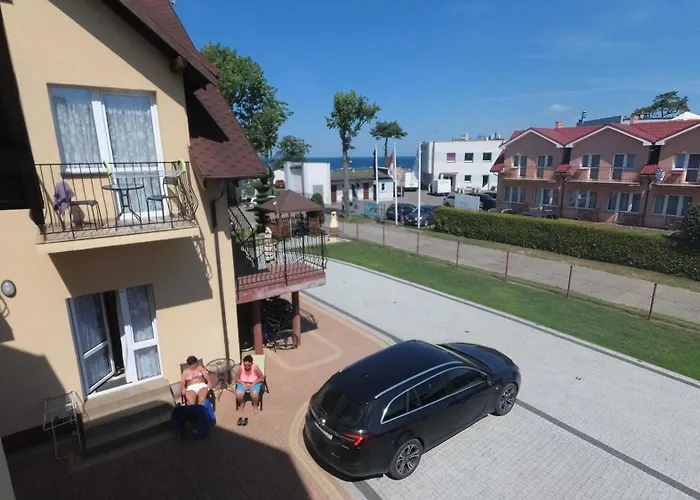 Delfin -przy Plazy, Widok Na Morze 3*