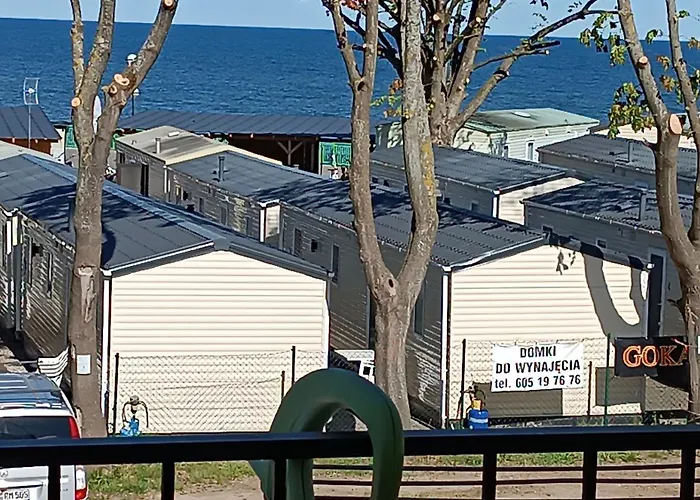 Delfin -przy Plazy, Widok Na Morze ゲストハウス レバル